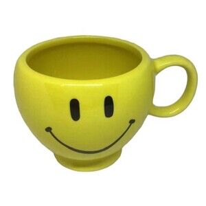 Mug Happy Smiley Face Coffee Smile Yellow Retro Teleflora Planter 60's Oversize